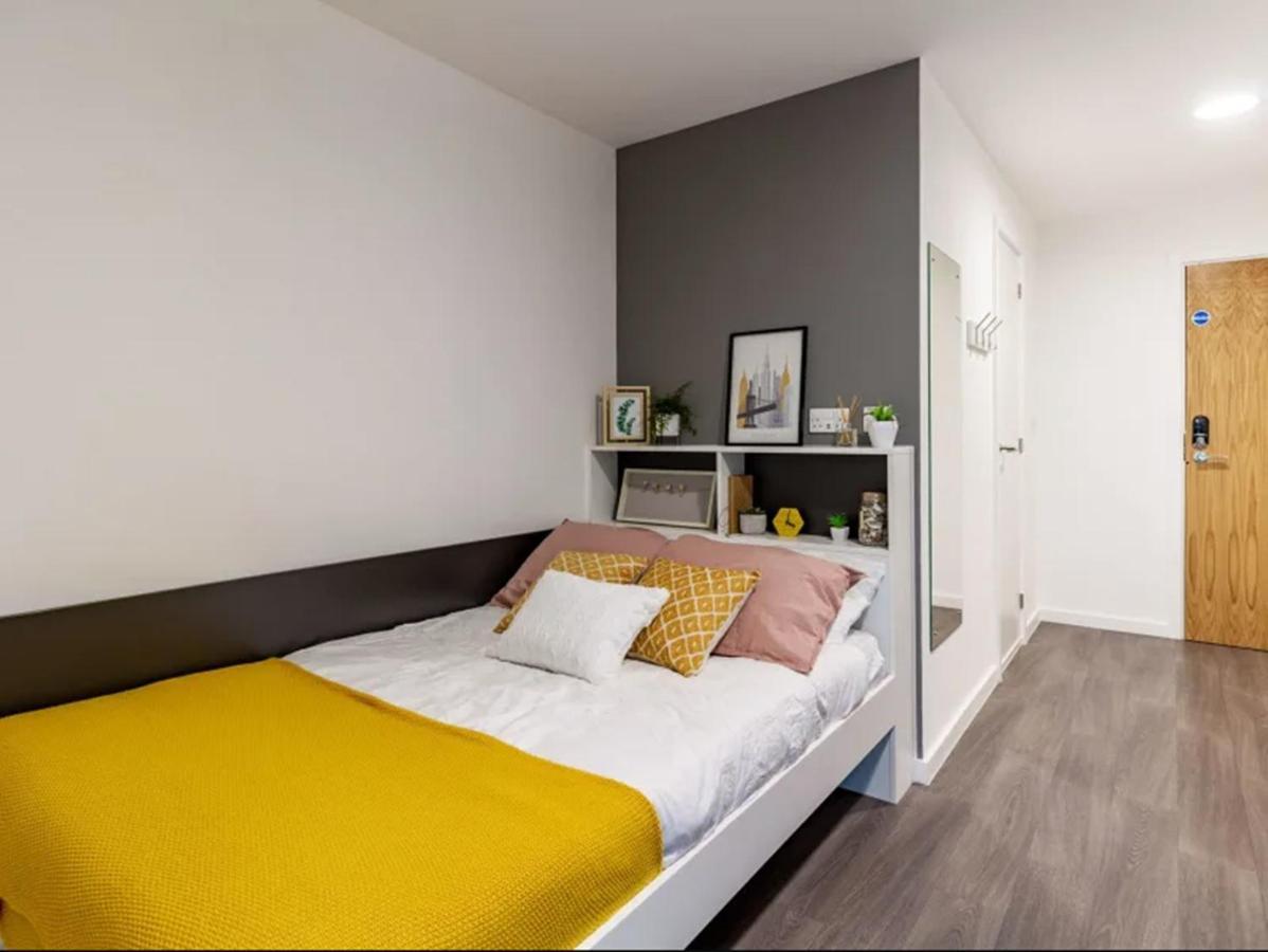 Modern Rooms In Wembley, Sk 伦敦 外观 照片